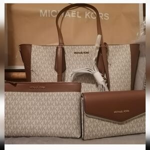 Michael Kors Beige and Brown Signature Tote Set - 3-Piece